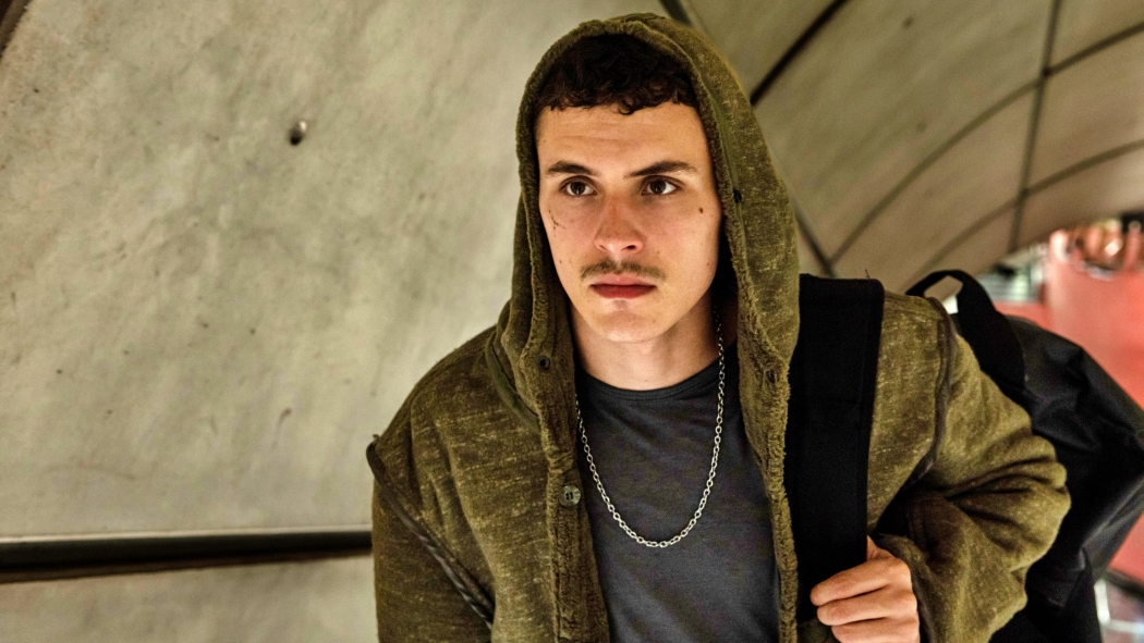 Sessizlik 1. Sezon 5. Bölüm izle